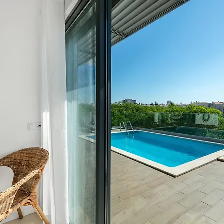 Linda V3 Lote 67 - Vip By Interhome