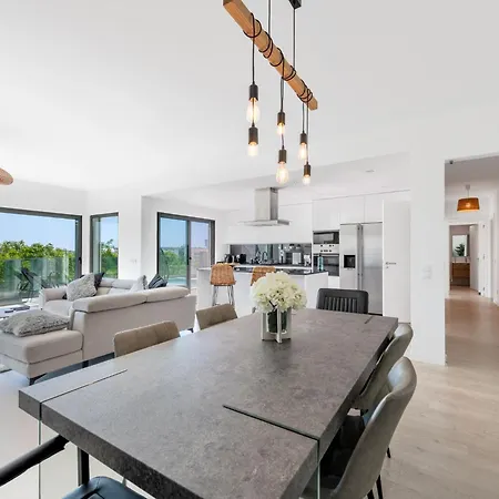 Linda V3 Lote 67 - Vip By Interhome